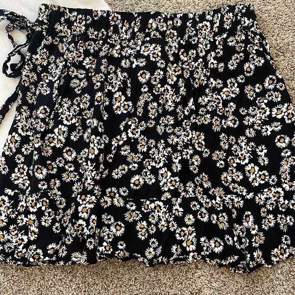 Zara shirt and skirt outfit - Picture 5 of 12